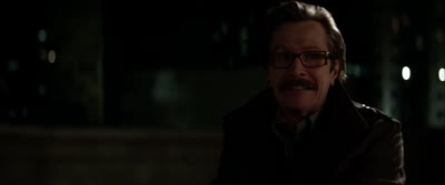 The Dark Knight - Memory Cloth Batwings Gordon