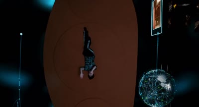 Gamer - Simon Purchases Body Armour